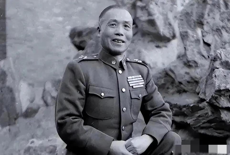1948年，李宗仁和孙科竞选副总统，孙科是蒋介石支持的人，谁知保密局特务马汉三却