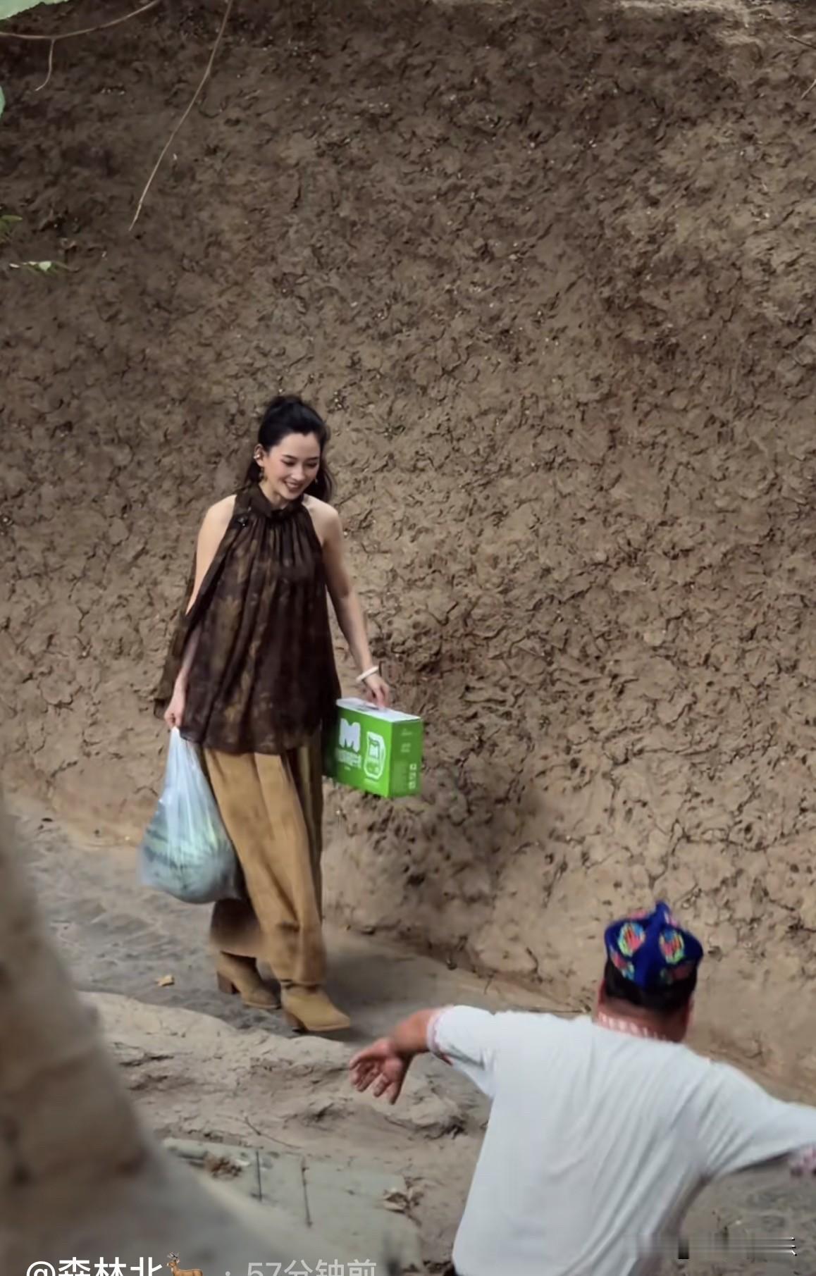 怪不得汪峰这么喜欢女友森林北，看见她不为人知的另一面，大家应该都会喜欢。

6月