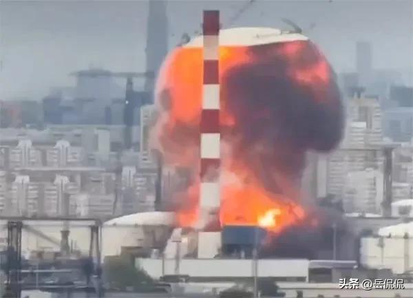 6月28日西方媒体曝光的巴林基地受损细节，狠狠撕下美国在波斯湾苦心经营数十年的军