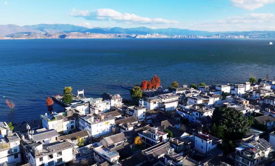 中国十大情侣出游好去处排行榜

爱情需要仪式感，也需要烟火气的滋养，一场并肩同行