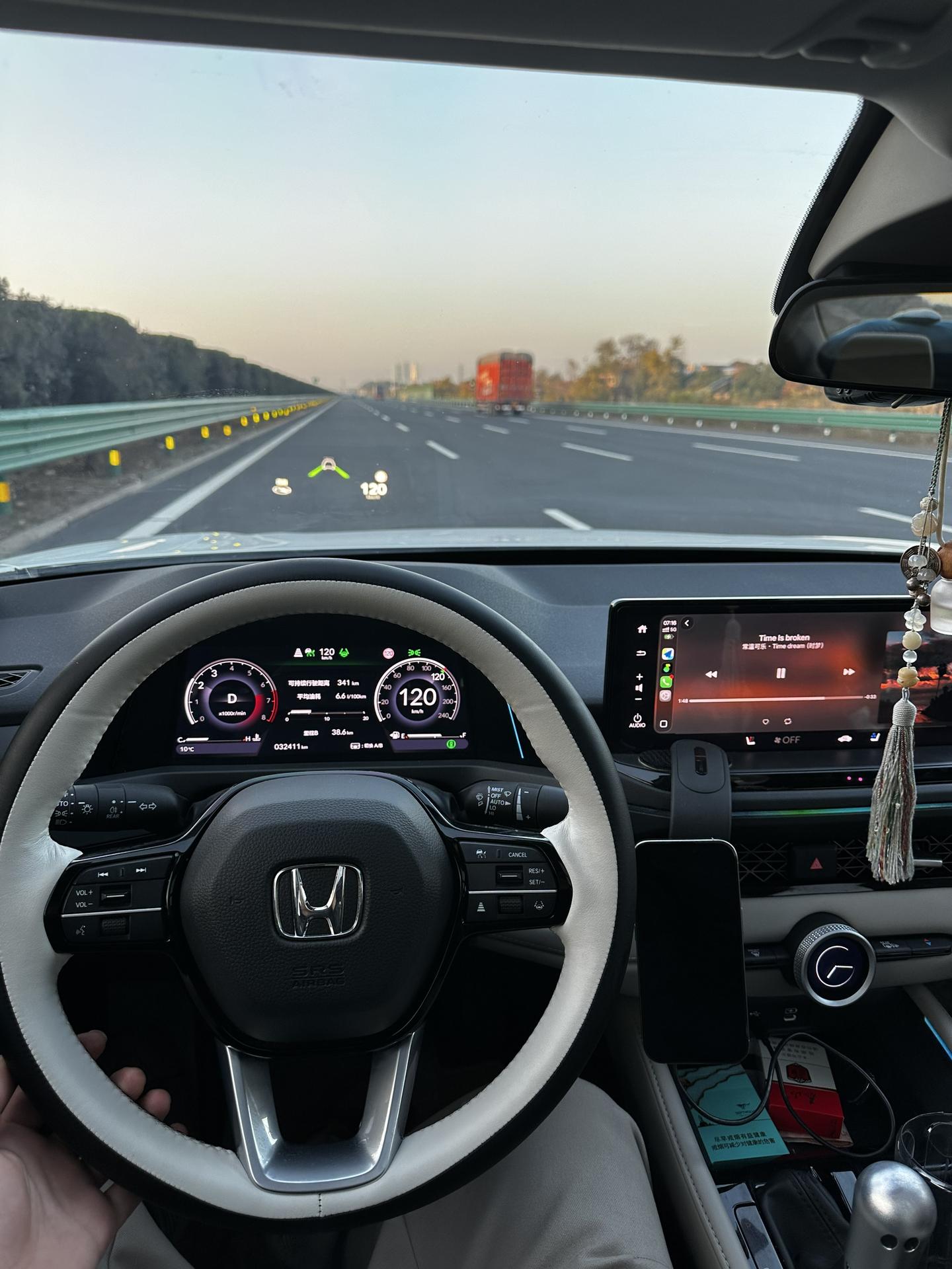 我们从不懂离别有多重 直到那一刻来临