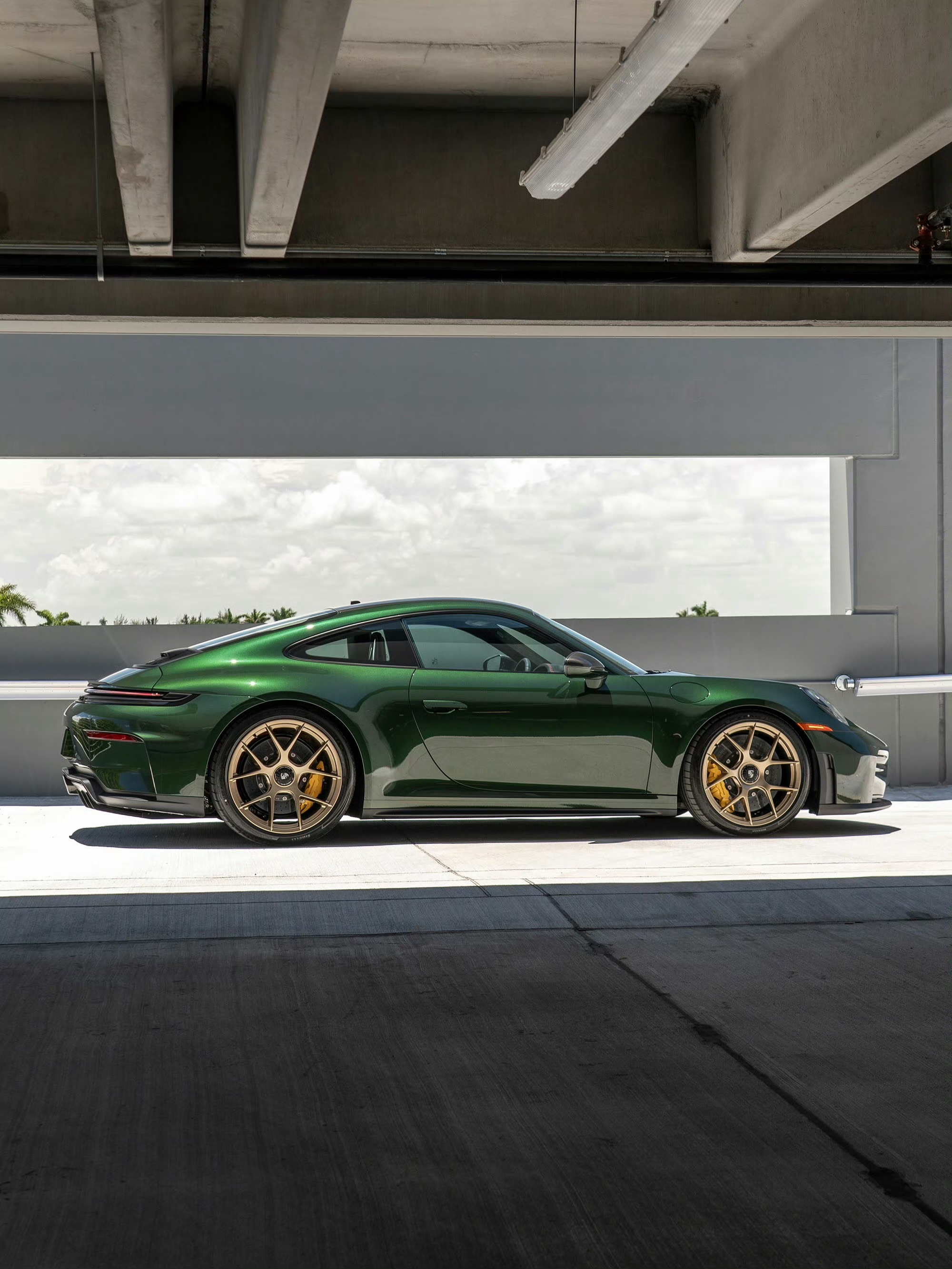 保时捷 911 GT3 Touring 