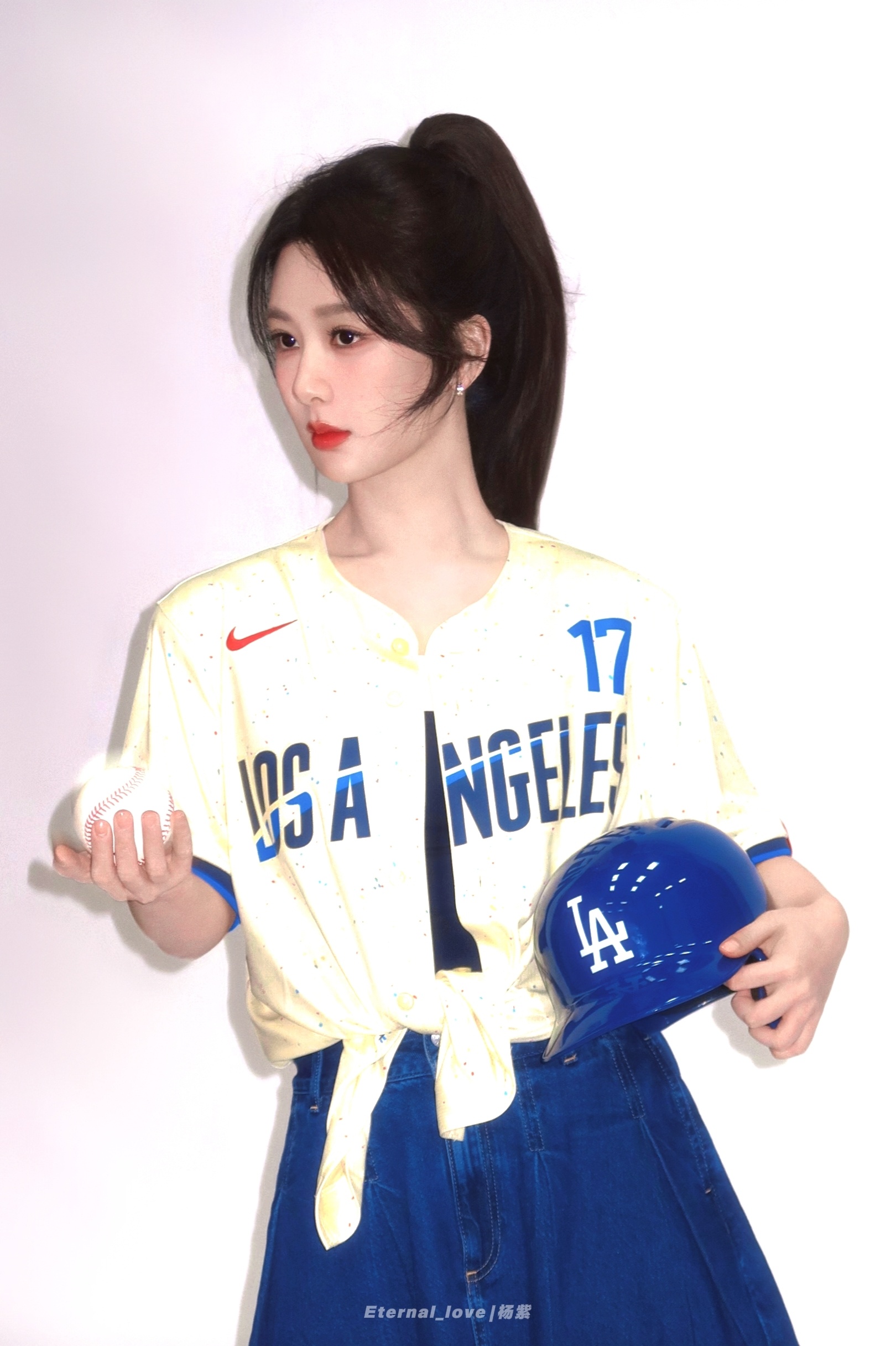 🍇棒球少女⚾💙杨紫