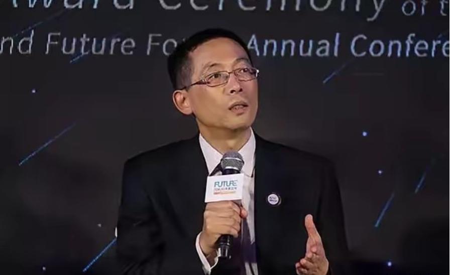 中国科学院院士施一公再次抛出惊人言论：“清华70%至 80%的高考状元去哪儿了？