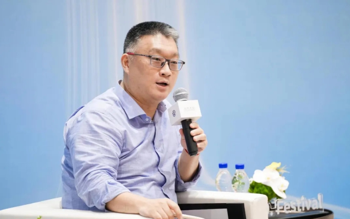 贾健旭担任智己汽车董事长 近日，智己汽车科技有限公司发生工商变更，王晓秋卸任公司