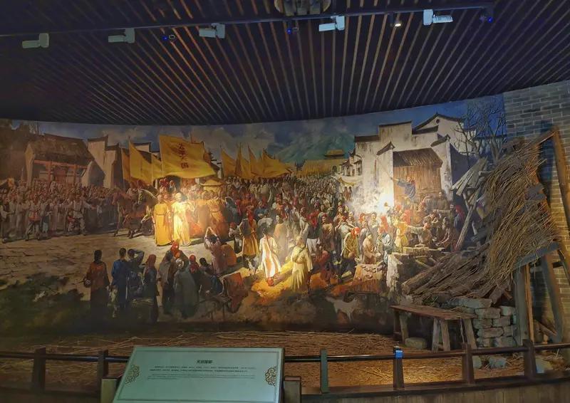 闯王李自成起义失败挺可惜的。进京之后他就飘了，之前喊着“均田免赋”，百姓盼着他能