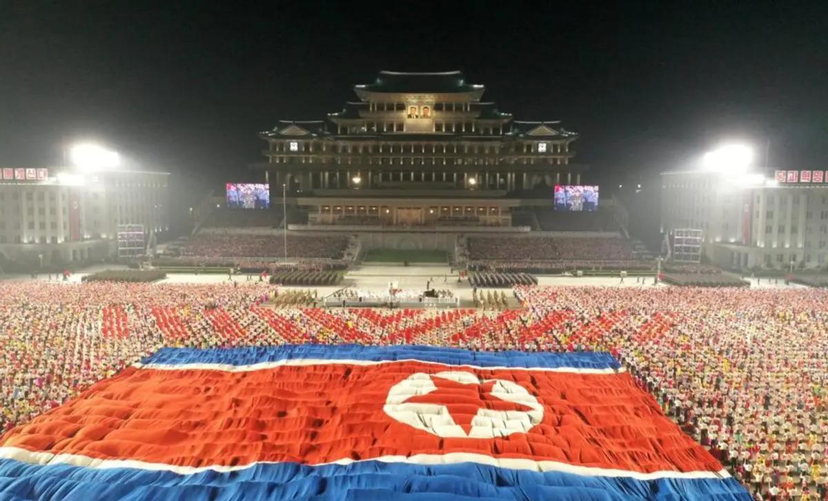 最近半岛局势迎来重磅消息，朝鲜首次将“三八线”写入国家宪法，这条维系了70年的朝