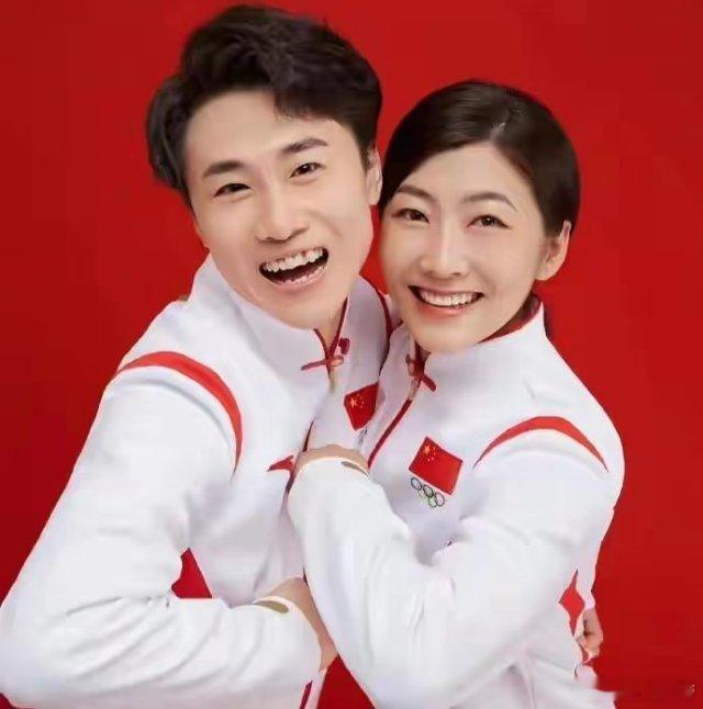 国家队的文案真的永远在线不必多言，自带光芒。国家队文案之所以动人，是因为背后是汗