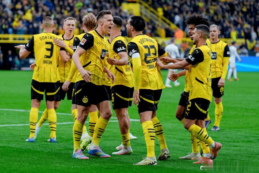 德国甲级联赛：多特蒙德vs弗赖堡多特主场迎弗赖堡，交锋碾压+伤病博弈定走向多特蒙