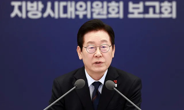 【看到中俄收拾日本，李在明也出一把力，痛打落水狗，捞不少好处】高市早苗似乎陷入癫