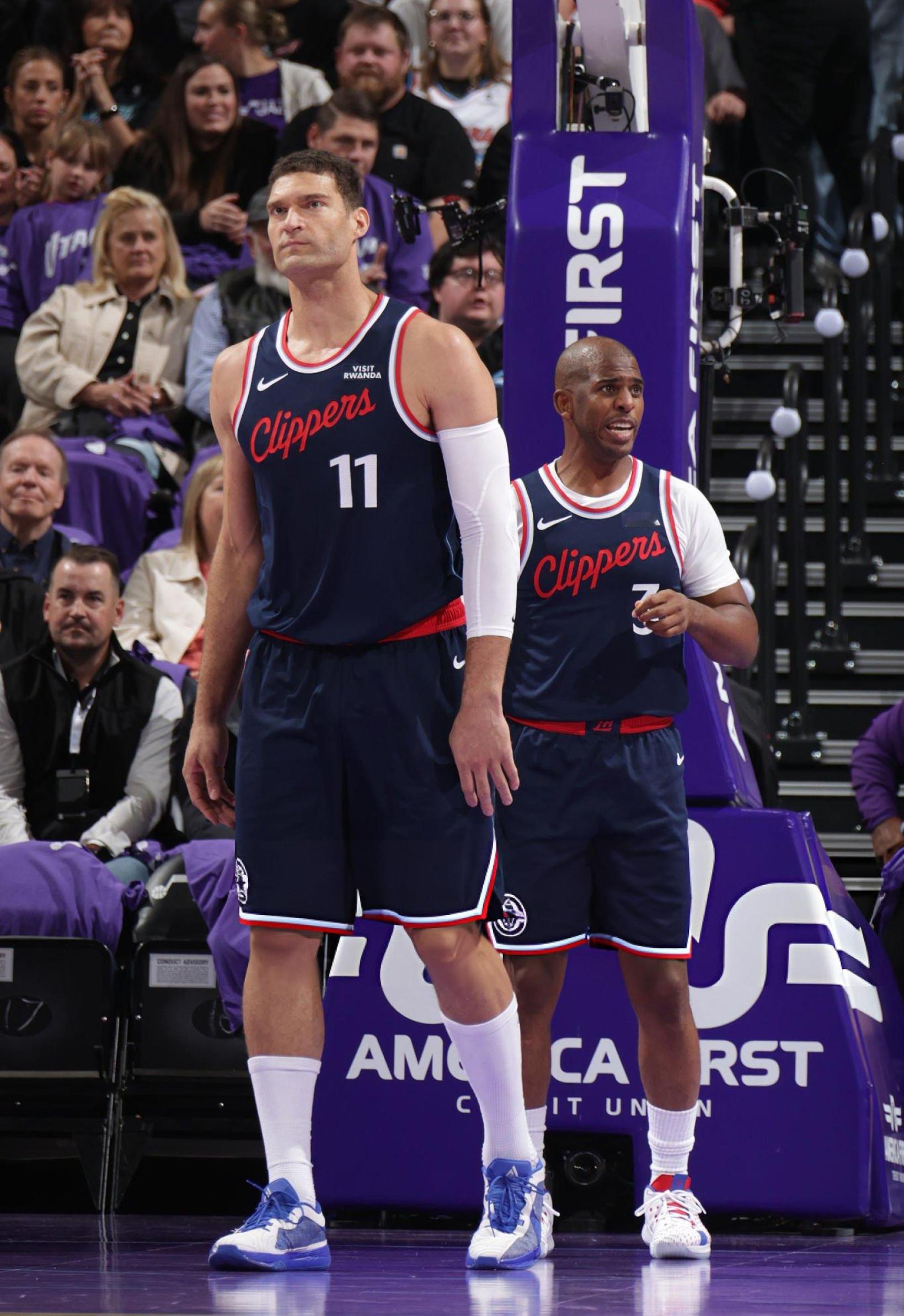 NBA常规赛，108-129不敌。赛后，快船主帅泰伦-卢接受了采访。卢表示：“能