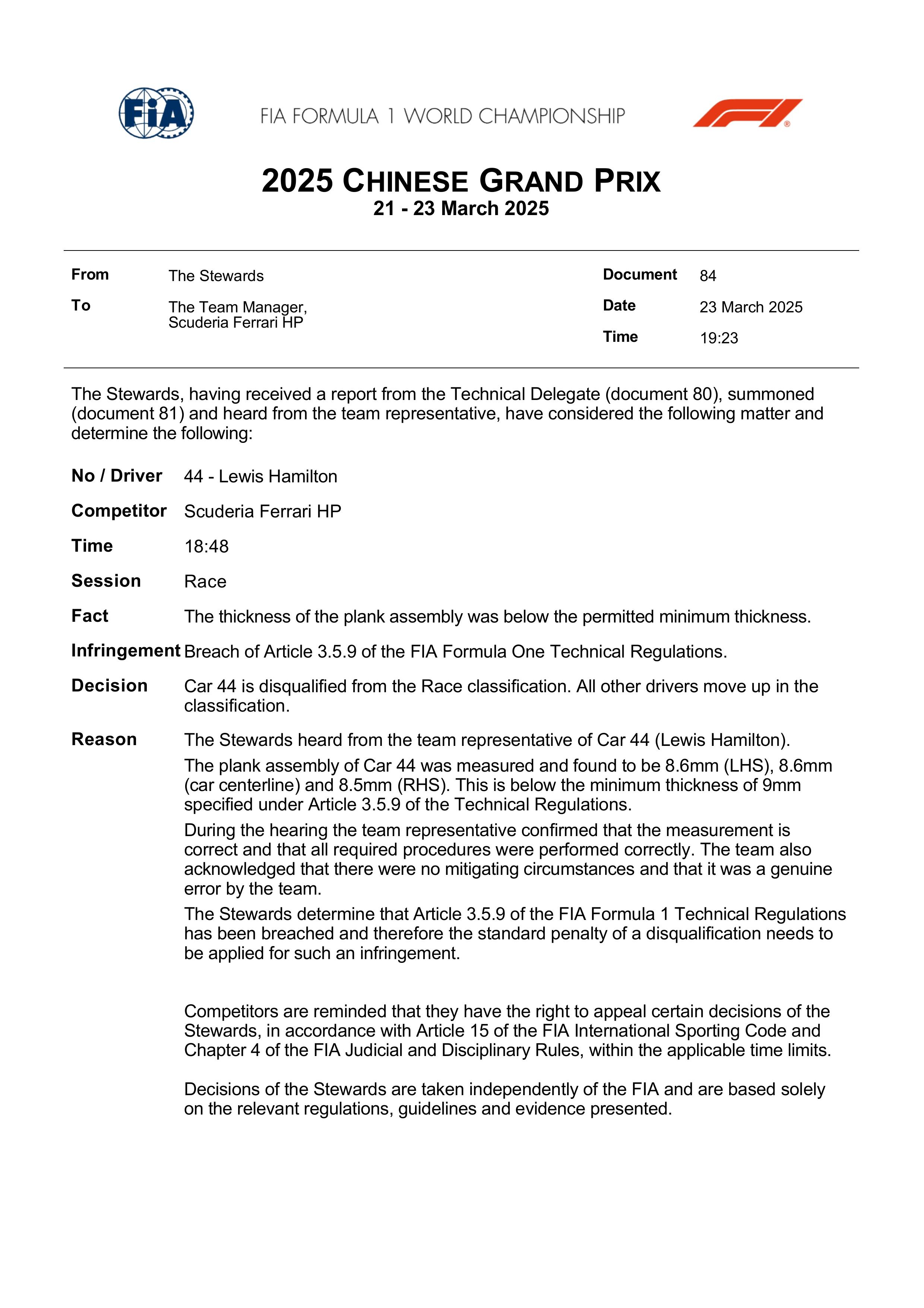 F1 官方：汉密尔顿因为赛车底板下方的木板磨损过度，未能通过车检标准，被取消中国