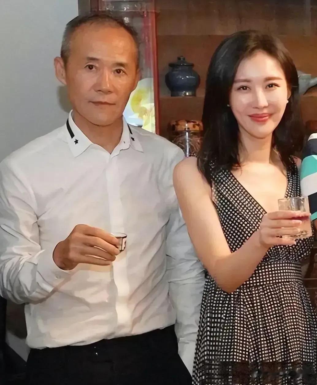 真没想到他俩要离婚了，虽然他们颜值不匹配、虽然他们年龄不匹配，虽然他们条件不匹配
