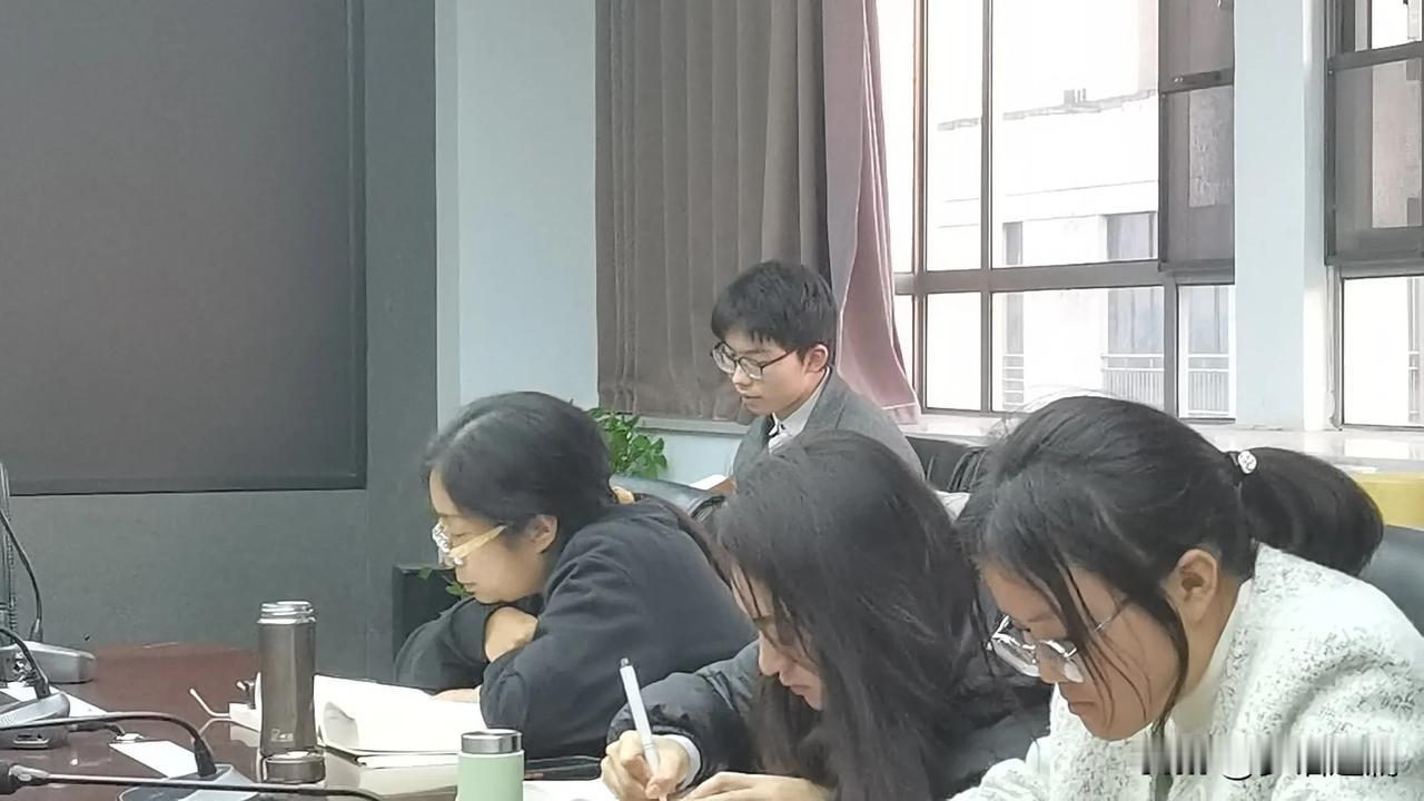 亲爱的同仁们，今天下午是我一起内修时间，在人生的征途中，我们每个人都是勇敢的探险