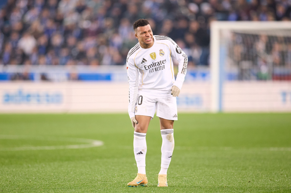 队报：姆巴佩受膝痛困扰，但皇马处境不佳需要他克服伤病连续出战1月20日讯 据法媒