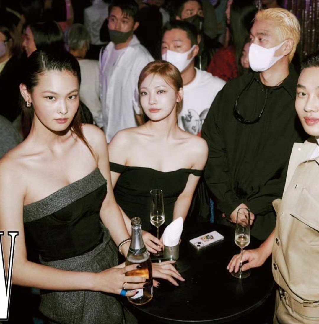 二十一岁，名利场上的宁艺卓，状态好好 