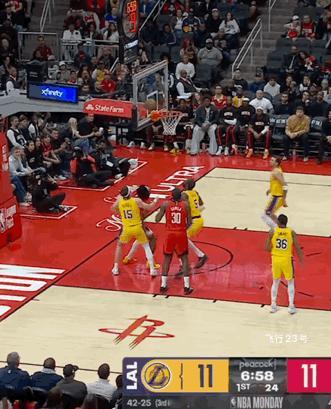 41岁詹姆斯快攻联盟第一！
这是不容易啊还是太容易？
大家来说说。