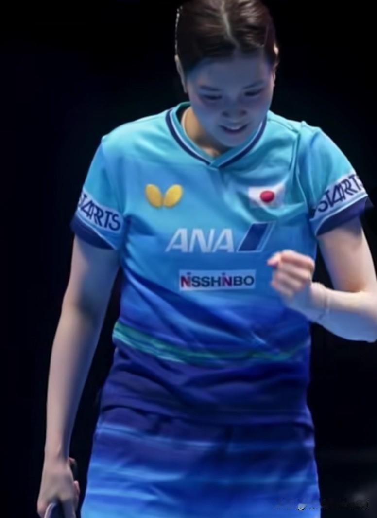 女乒夺冠浅思

2026年伦敦世乒赛女团比赛，王者之师中国女团夺得冠军，捍卫了国