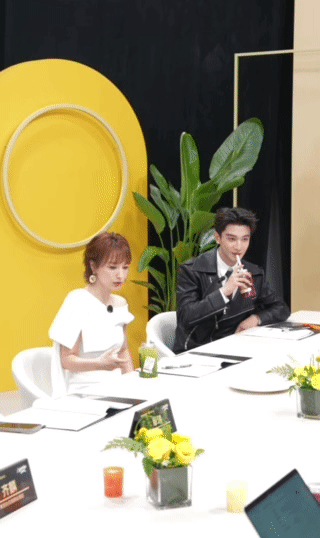 吴昕和夏之光给资本做局 没想到资本也有被拿捏的一天！吴昕把商家套路拆得明明白白，
