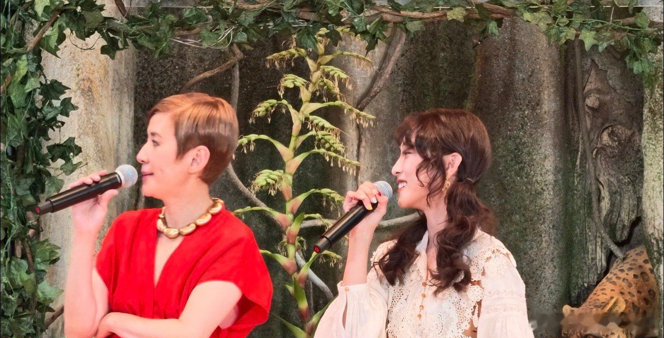吴君如叫殷桃桃姐吴君如说殷桃美艳温柔很会照顾人 吴君如说殷桃美艳温柔很会照顾人，