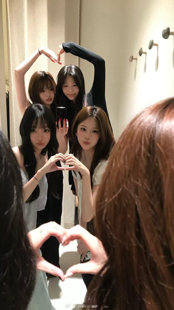 善良的女孩们 