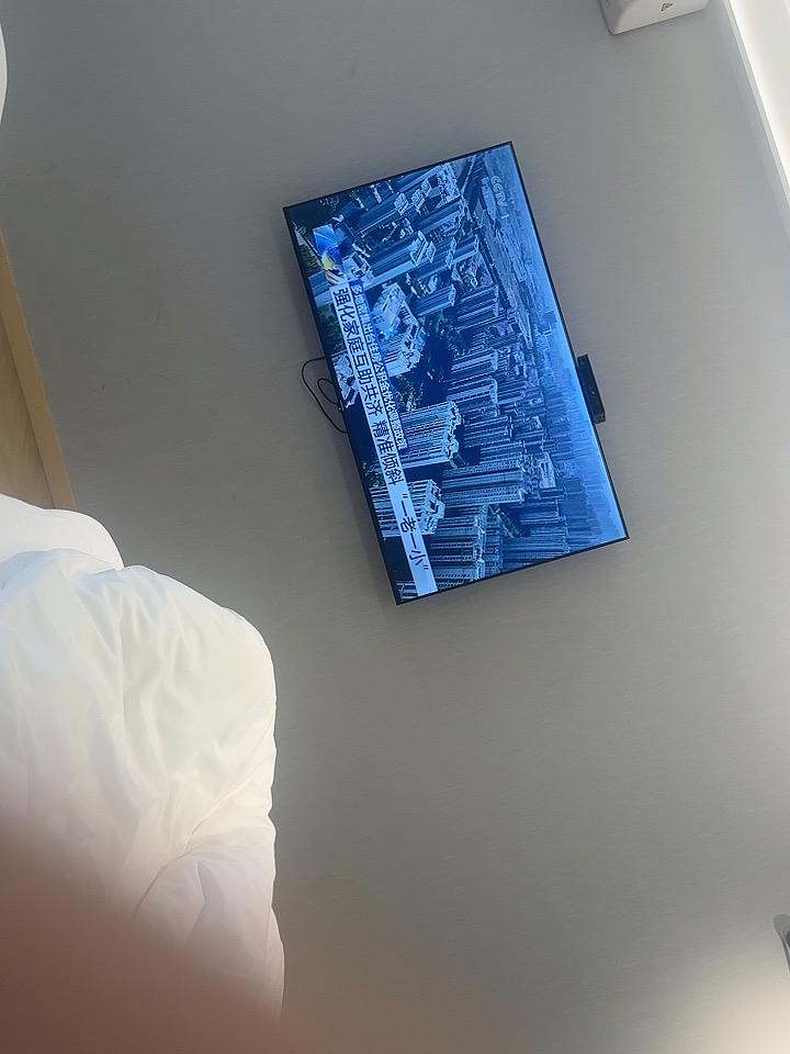 今天来到杭州玩，太累了先休息一下，下午在去西湖那边玩