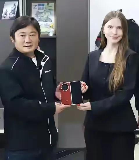 张雪机车，中国荣耀！彼此成就，双向奔赴，这才是国货该有的样子

张雪机车刚在WS