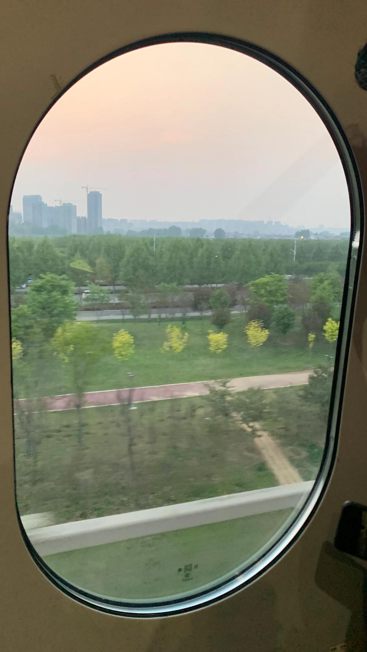 人生太难了，各种起起伏伏，不知道咋样才能度过这多灾多难的人生。