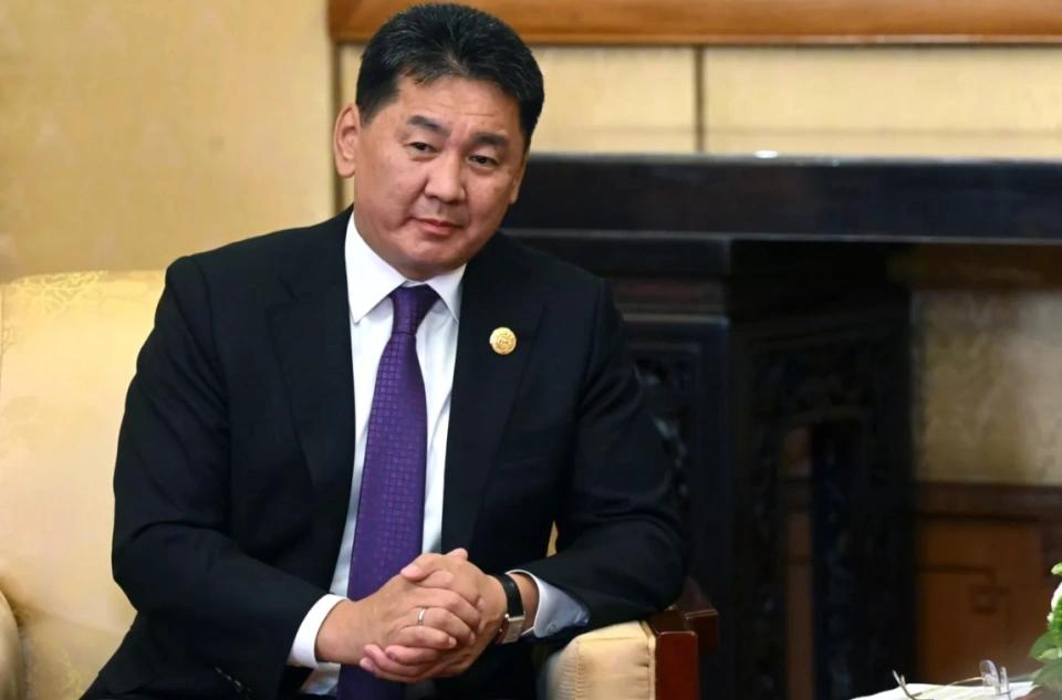 上午8点签字，上午10点灭国！蒙古国如果敢碰北约这张“催命符”，中俄甚至不需要动