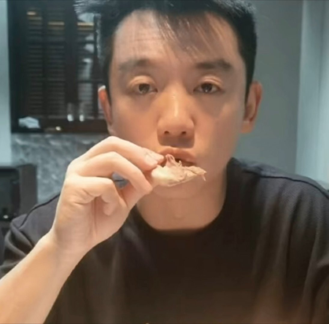 郑恺 郑恺无尽日 演员郑恺 你的出现就像是电影桥段关于你的每一我帧都称之为爱