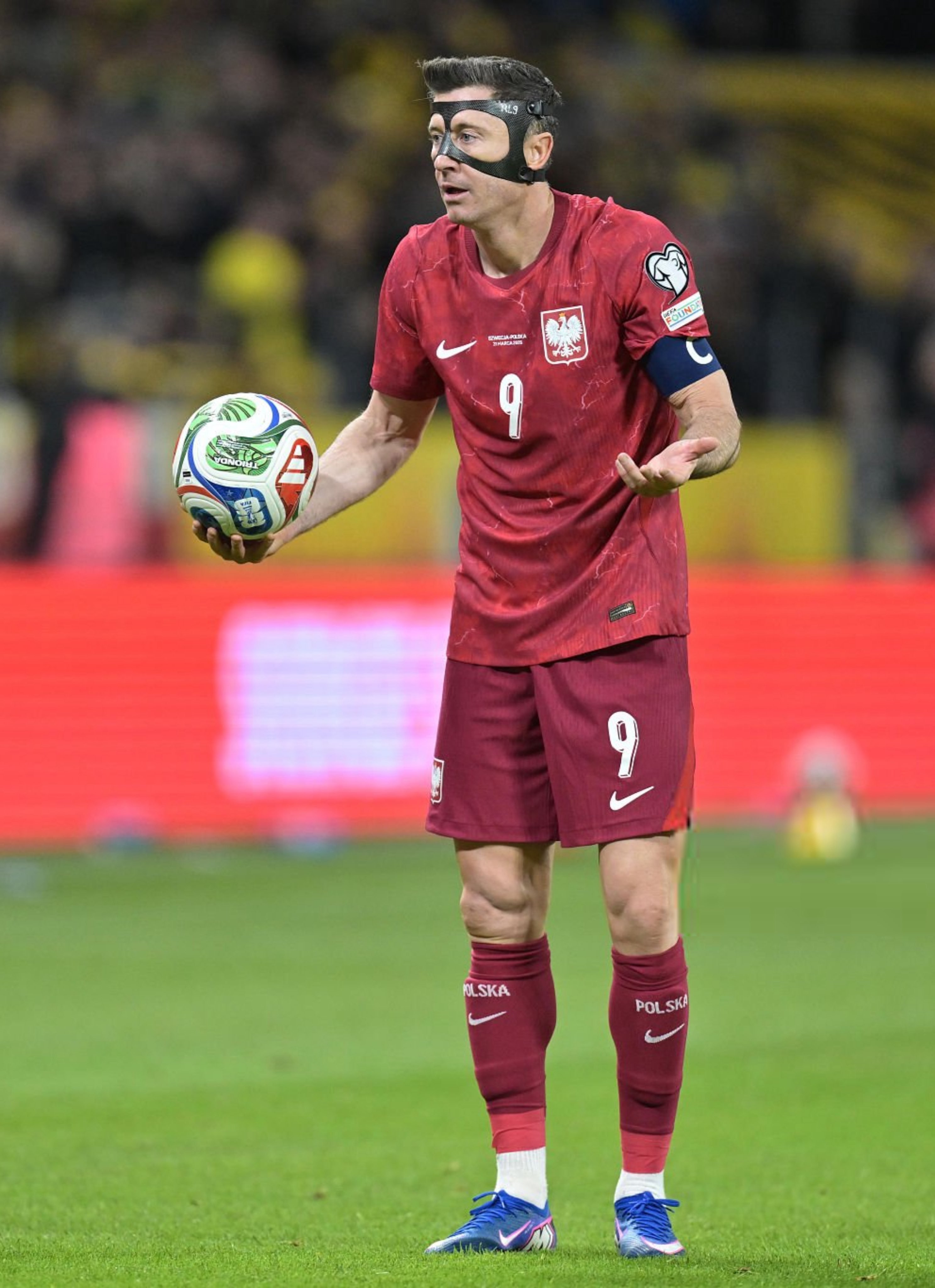 🇸🇪瑞典3-2波兰🇵🇱波兰无缘世界杯正赛，瑞典晋级世界杯莱万多夫斯基首发