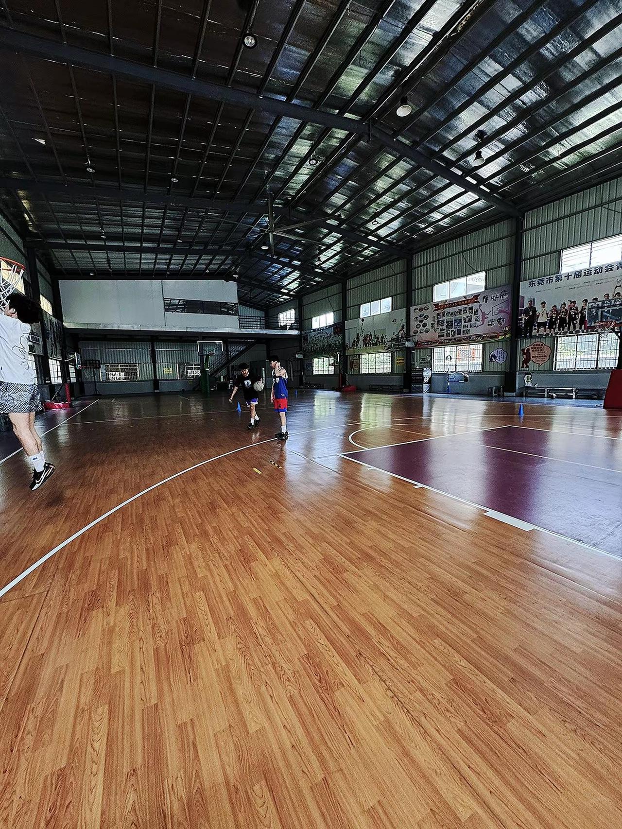 一步一步踏出自己的未来 现在根本没理由让自己放弃💪篮球单招