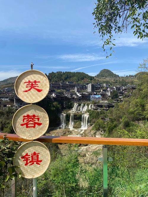 。准备好了吗？让我们开启一段震撼心灵的旅程吧！🚀


“芙蓉”不仅仅是一个名字