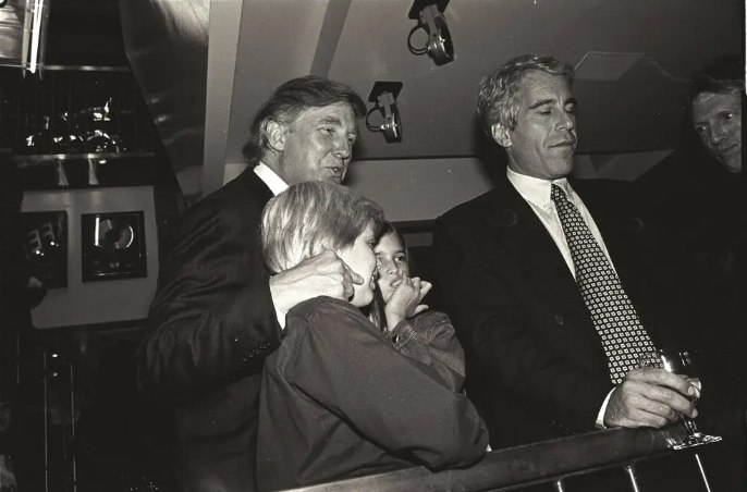 纽约时报：现在我们终于知道了，这些精英从爱泼斯坦那里得到了什么本文刊发在纽约时报