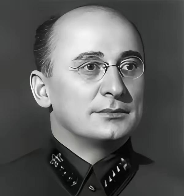 俄方公布一份永不开启的绝密档案，苏方瞒了50年的秘密被公开。1991年底，一个印