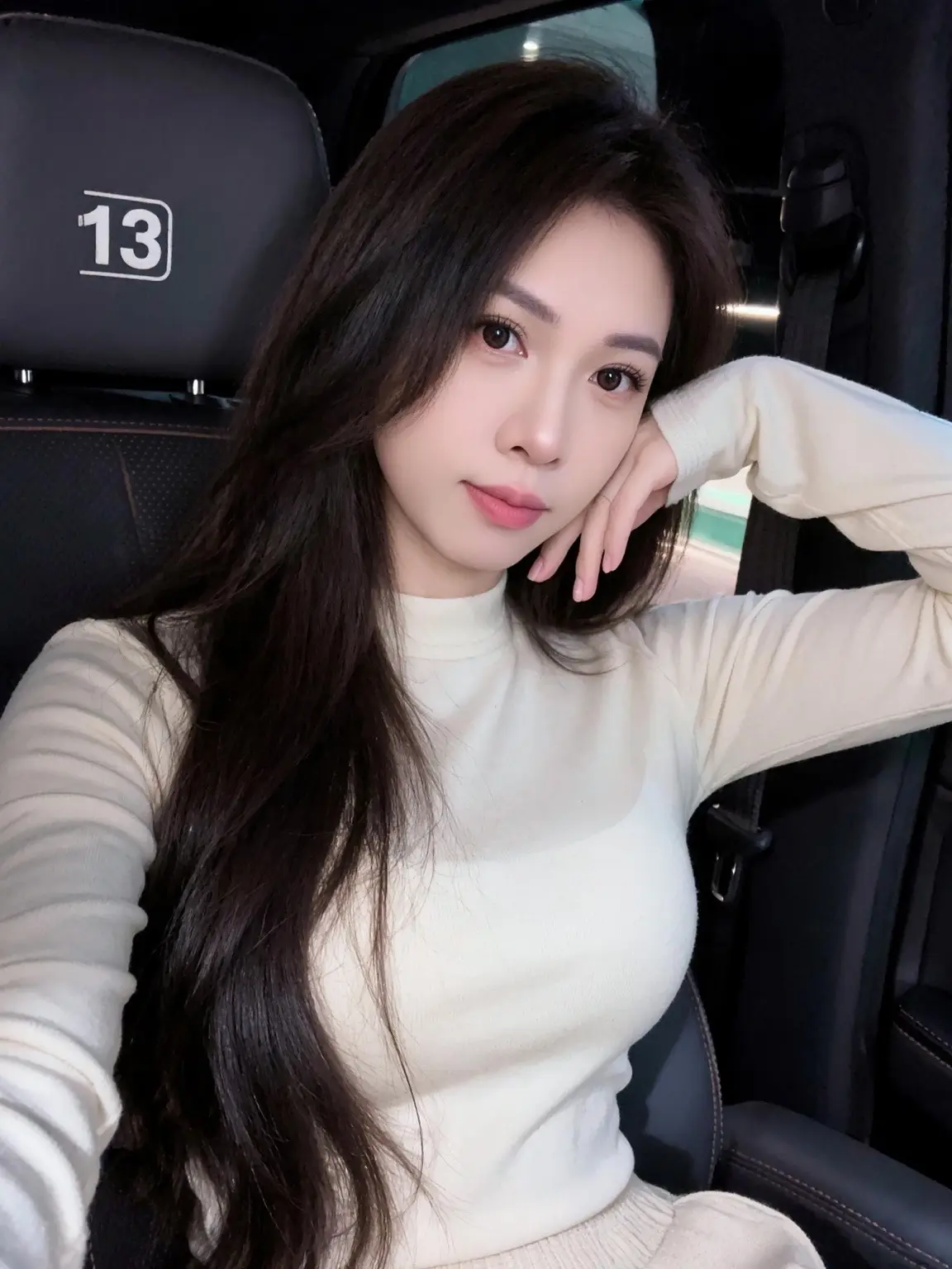 今日份清纯风穿搭 纯欲天花板 高颜值美女 温柔的姐姐感 没有人能拒绝姐姐风