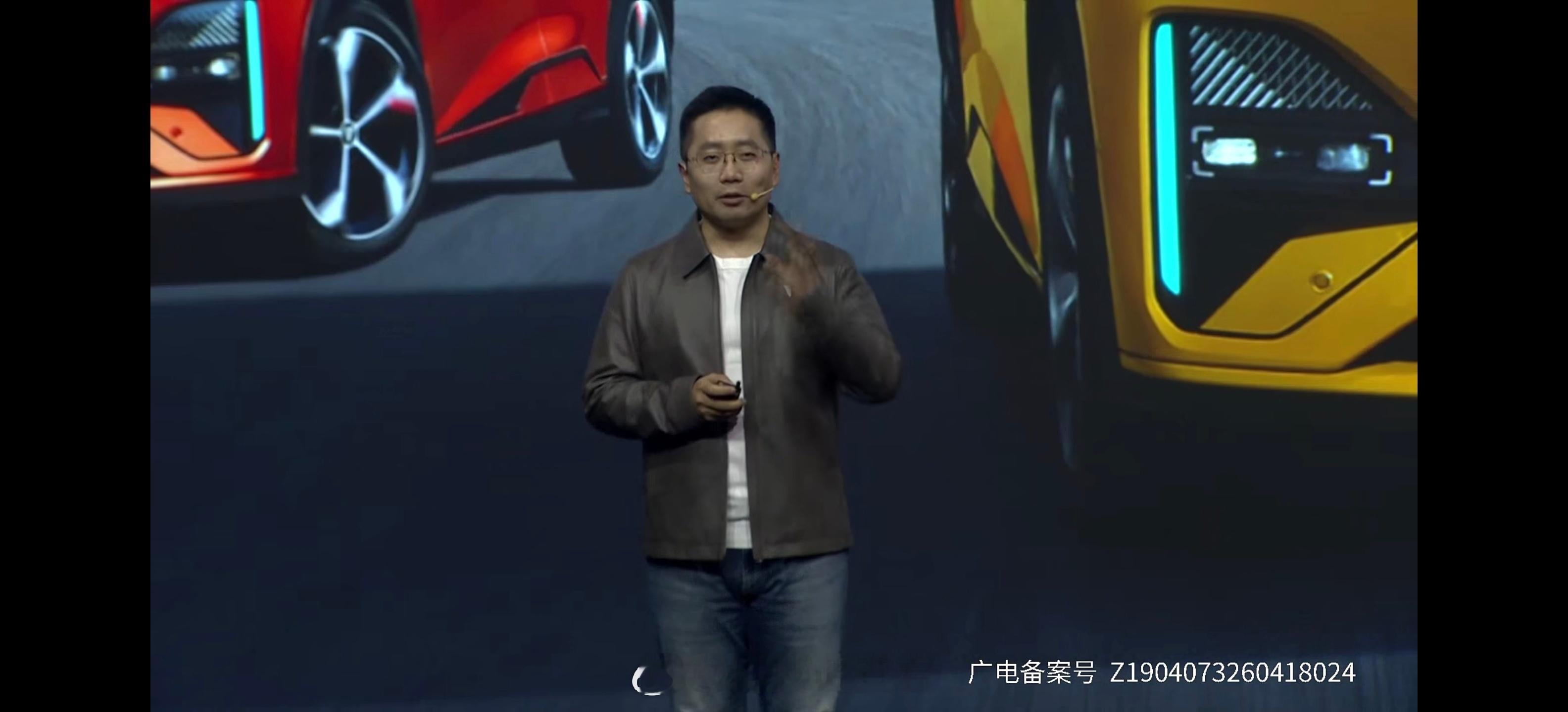 华为乾崑激光上车深蓝S07太稳了~刚刚深蓝 S07 华为乾崑激光版在重庆晚高峰时