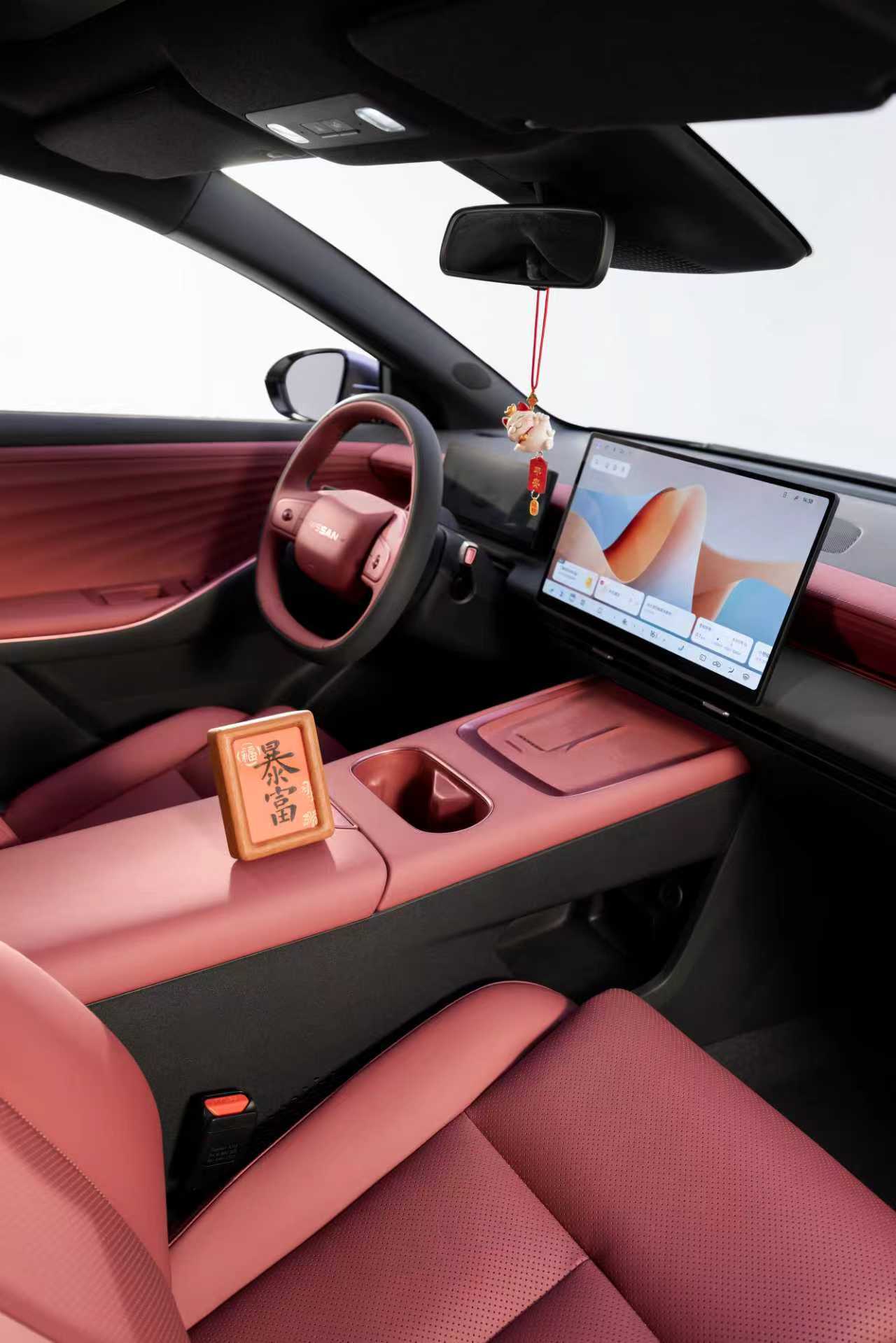 聊聊东风日产这波操作，把硬核参数印成扑克牌送给用户，这脑洞确实可以。N6之前一直