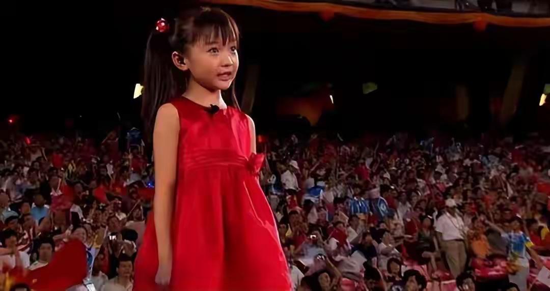 张艺谋坦言最后悔的奥运抉择，揭开林妙可假唱事件的真实过往

张艺谋最后悔的事，就