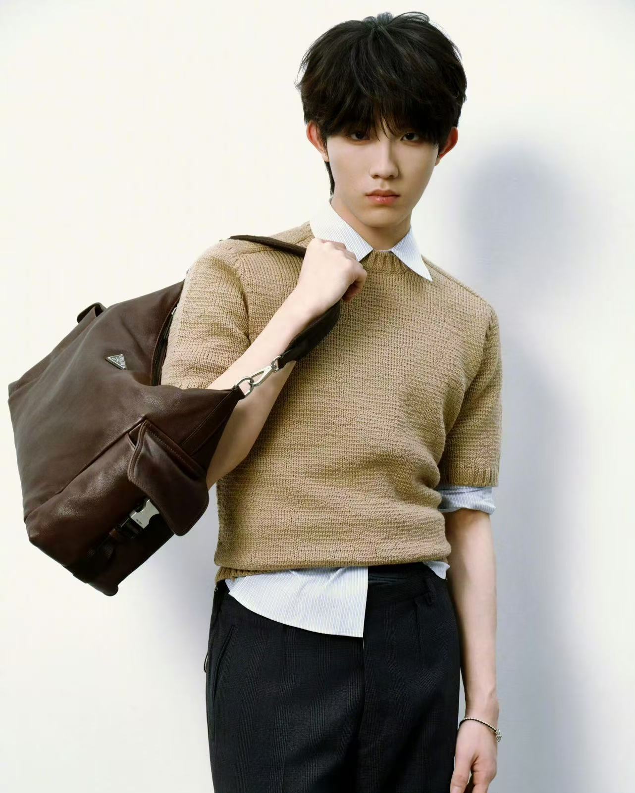 苏新皓时装周出图苏新皓时装周看秀造型苏新皓时装周看秀造型，帅，挺好 