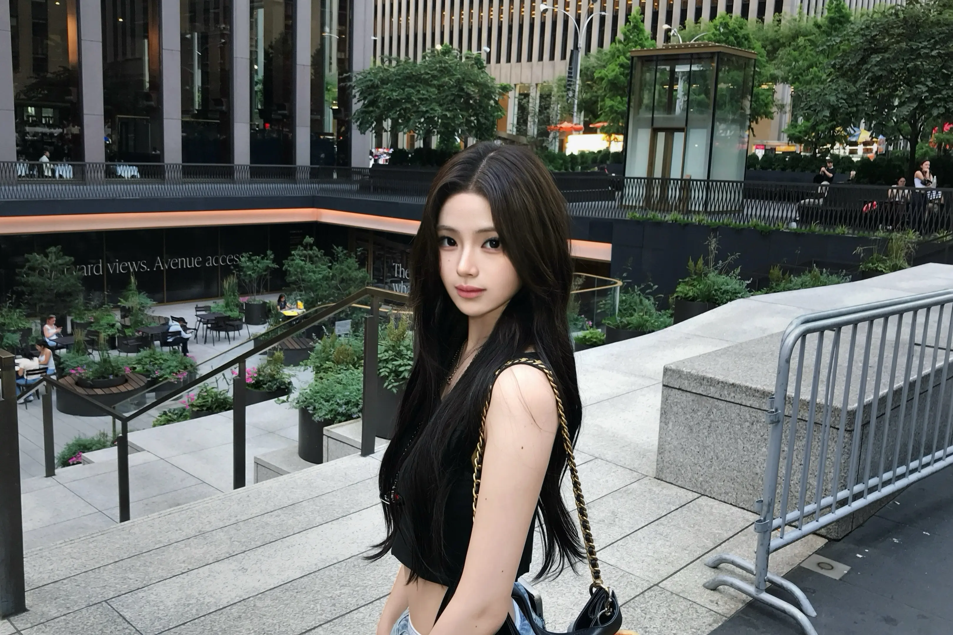 你的世界不需要我吗？可我已经闯进来了