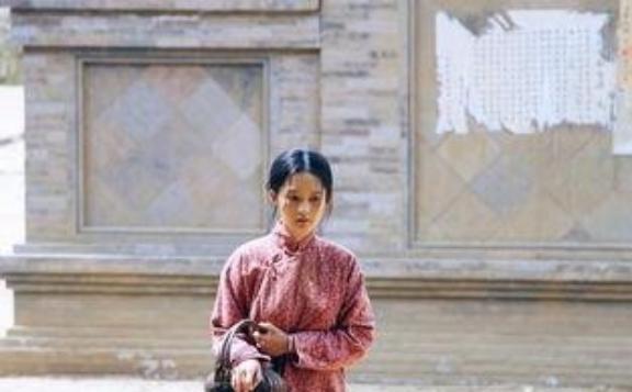 《白鹿原》中一个真实却不敢拍的情节：过门不久的媳妇，夜晚梦中醒来的她伸手一摸，发
