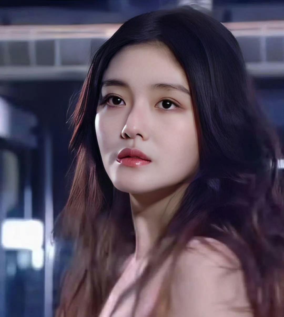 汪小菲找了张颖颖，
最后家没了；
大S找了具俊晔，最后命没了，若是早知道是这样的