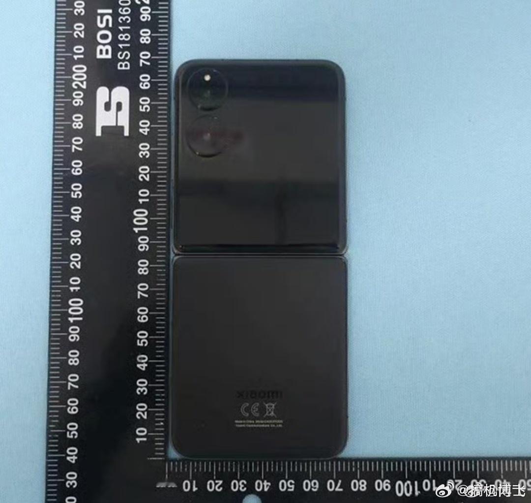 某小折叠新机，感觉如何[并不简单] ​​​