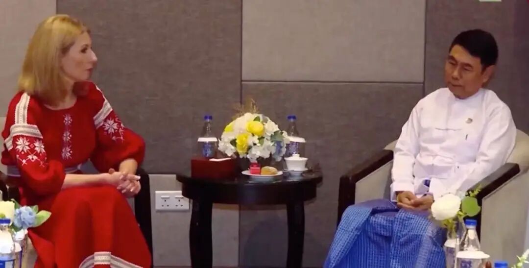 缅甸大选最关键部分即将开始，国际选举观察员已抵达