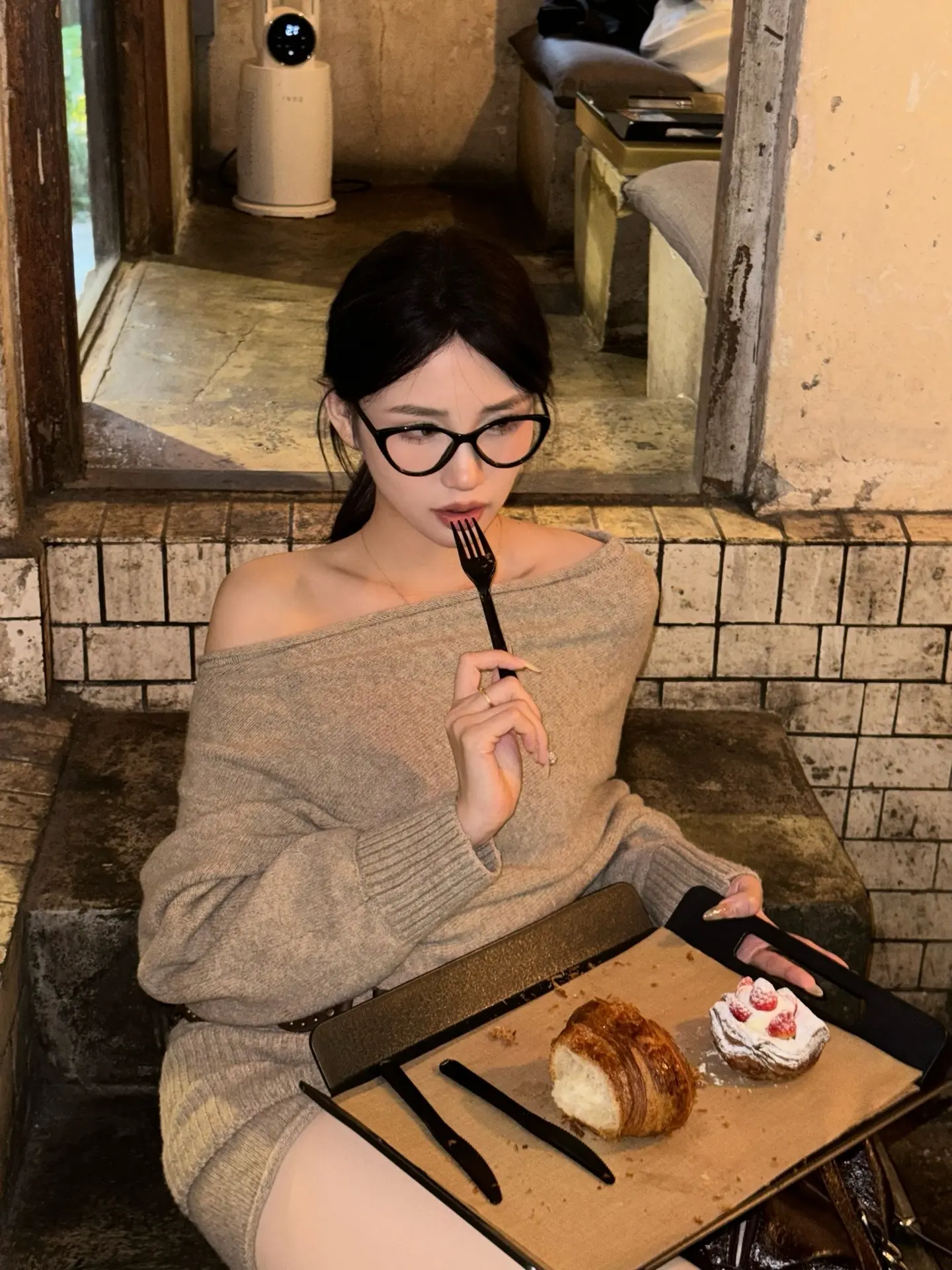 财神不渡怨妇 万事摆正心态。