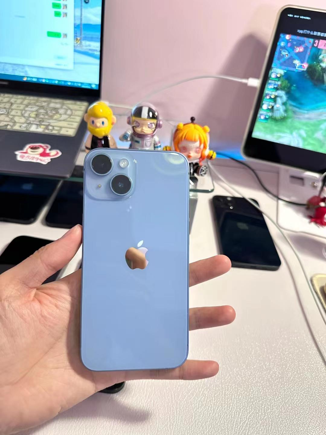 大概这是近年来最没存在感的iPhone了，iPhone 14在双11无人问津，价