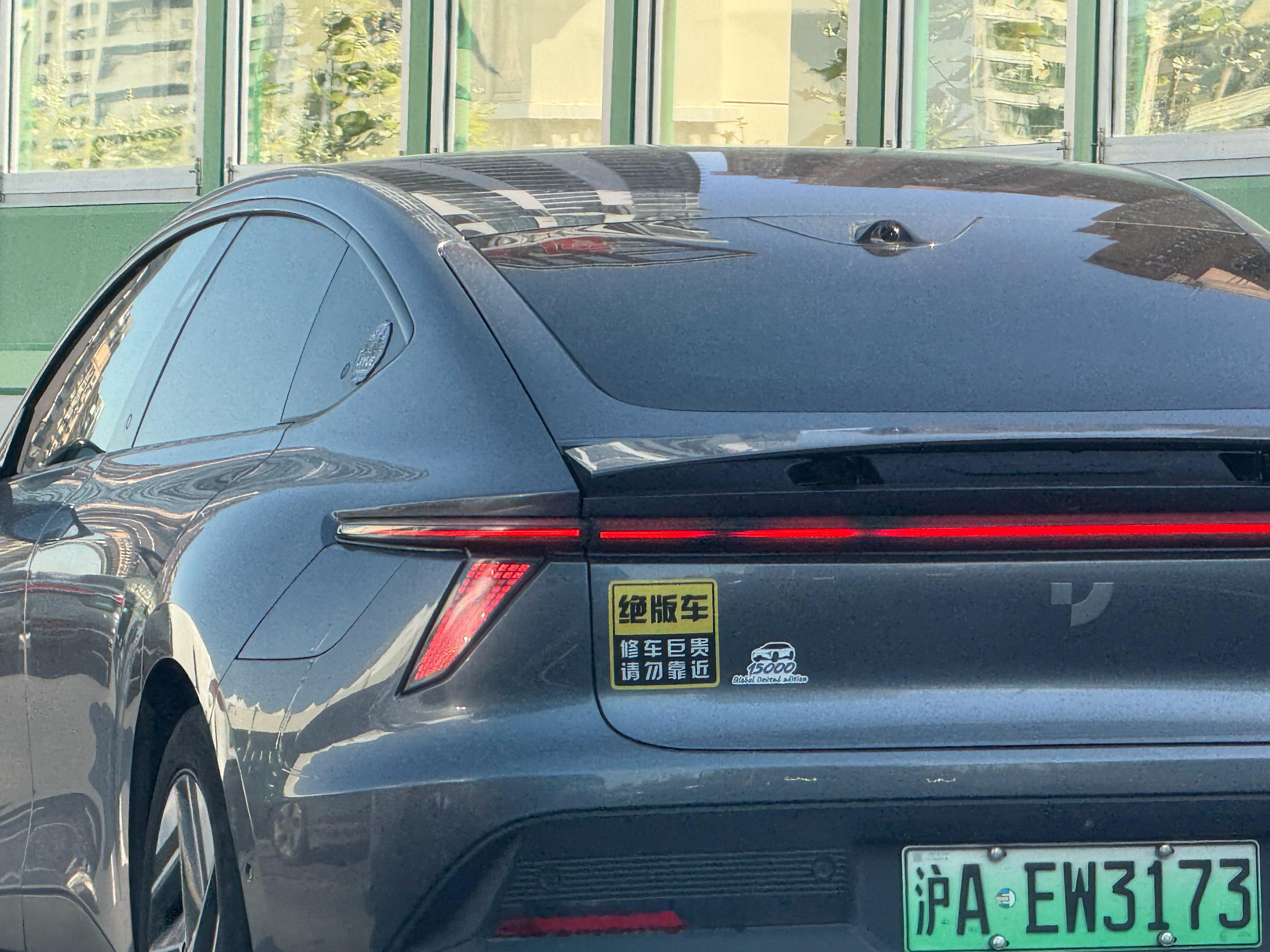 感谢微博铁粉机制的修改，靠发视频也能把自己发成橙V，i6视频在剪了