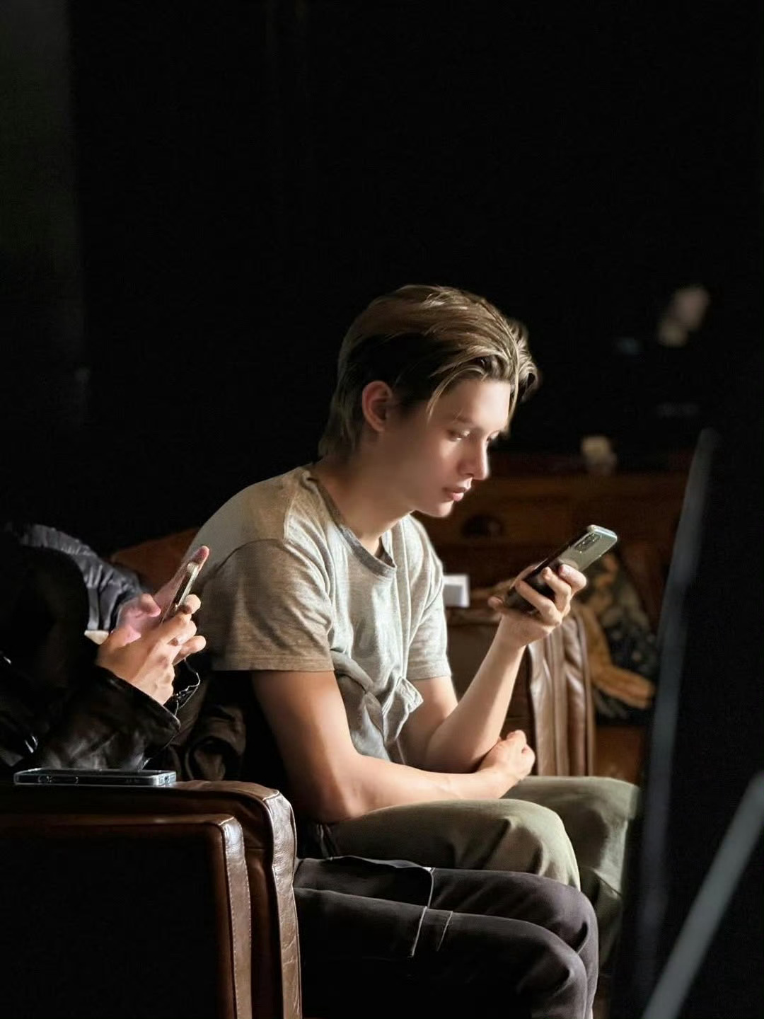 赵雨凡JAMES 🦅赵雨凡 不忘初心怀揣敬畏，坚持不懈无惧前路。用音乐浇灌梦想