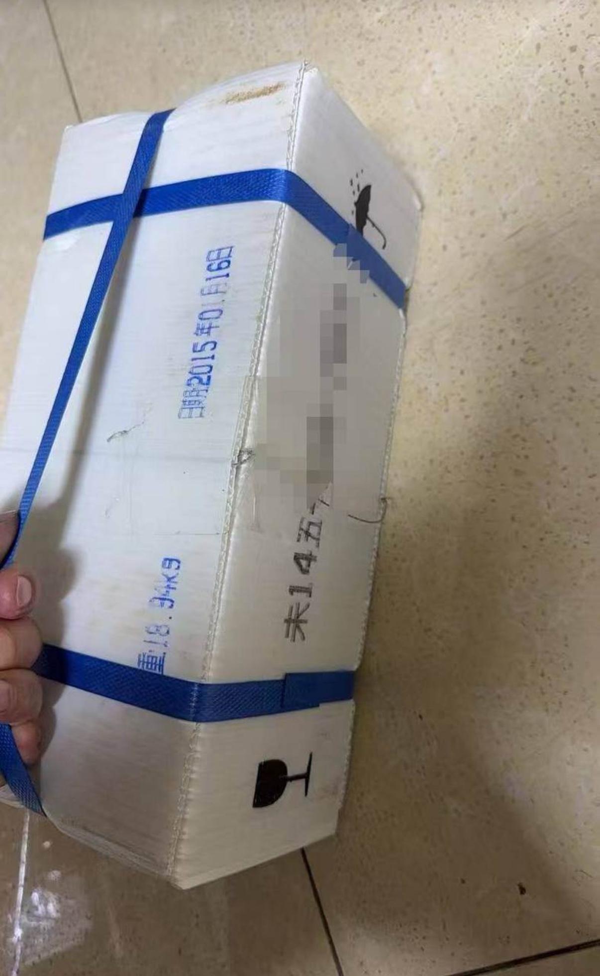 很多人后台滴我，说二羊，二龙，二虎纪念币值不值得收藏，囤一点。
因为二轮生肖发行